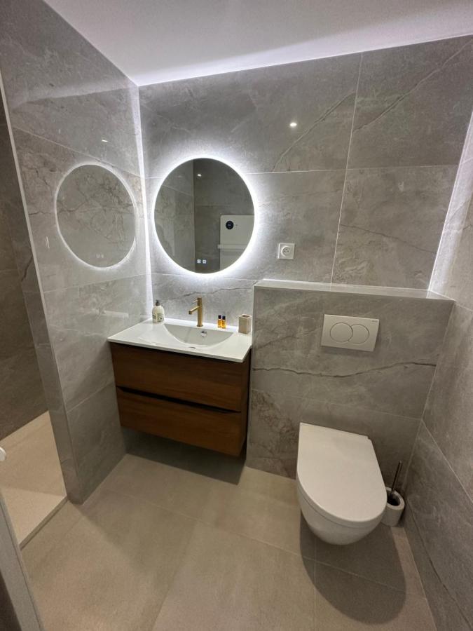 Appartement Neuf Contemporain Lourdes Esterno foto