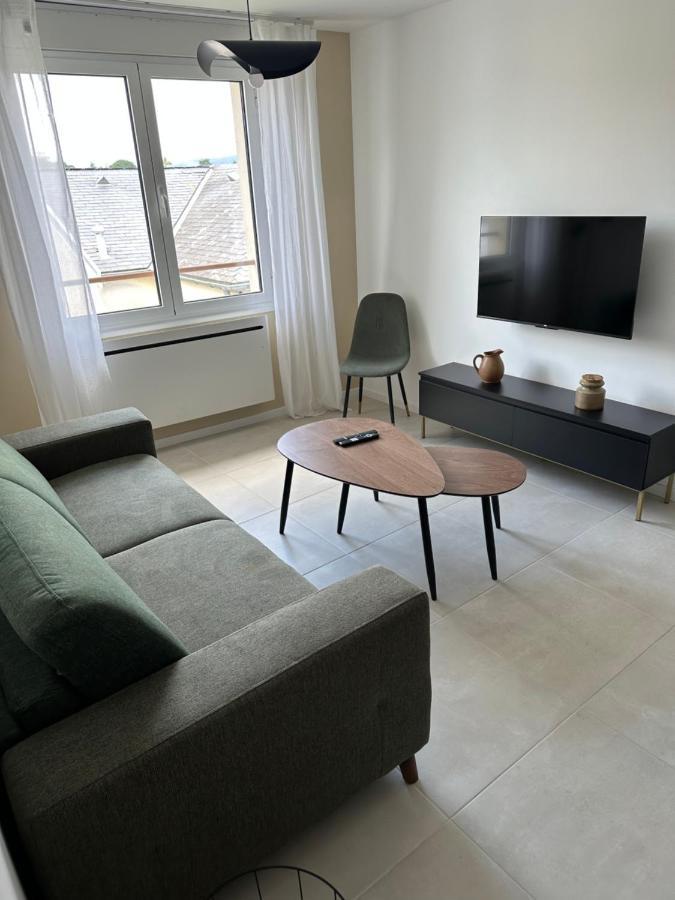 Appartement Neuf Contemporain Lourdes Esterno foto